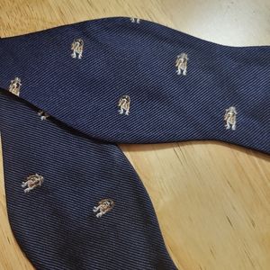 Tommy Hilfiger 100% Silk. Navy Blue Bowtie